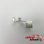نمای جزئیات ترمینال باتری خودرو پژو با کیفیت عالی پرداخت و جزئیات مواد