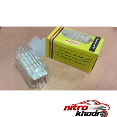 نمای بسته بندی چراغ صندوق خودرو تک لایت مدل AM 5964 T با نور قوی برچسب و بسته بندی