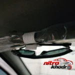 نمای جزئیات نگهدارنده عینک خودرو آوانو با طراحی گیره ای پرداخت و جزئیات مواد