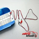 نمای جزئیات چراغ سیار خودرو کمپینک با بدنه فلزی ضدآب حرکت و نصب پشتی