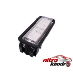 نمای جزئیات چراغ سقف کابین خودرو تک لایت با نور لیمویی پرداخت و جزئیات مواد