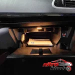 نمای جزئیات چراغ داشبورد تزیینی خودرو SH مدل L-04 برای تارا حرکت و نصب پشتی