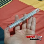 نمای جزئیات چراغ فدرالی اسپرت خودرو با طراحی چشمک زن پرداخت و جزئیات مواد