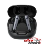 نمای در اتاق هدفون بلوتوثی انکر مدل Soundcore Liberty 4 NC با ANC سبک دیواری و مرجع اندازه