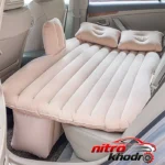 نمای جزئیات تشک بادی صندلی عقب خودرو Quees با پمپ و بالش پرداخت و جزئیات مواد