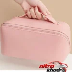نمای جلو کیف لوازم آرایش زنانه چرم مصنوعی با زیپ طراحی و جزئیات کلیدی