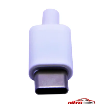سوکت USB-C با کیفیت - نمای جلو - طراحی و جزئیات کلیدی